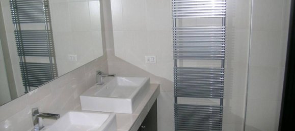 4-Zimmer Villa in Granozzo con Monticello, Italy, Nr. 40368 24