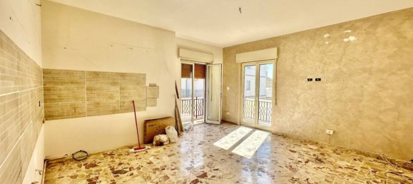 3 bedrooms Apartment in Canicattì, Italy No. 349596 5