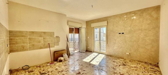 3 bedrooms Apartment in Canicattì, Italy No. 349596 6