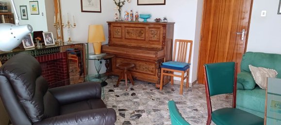 4 rooms Apartment in Caltanissetta, Italy No. 295710 3