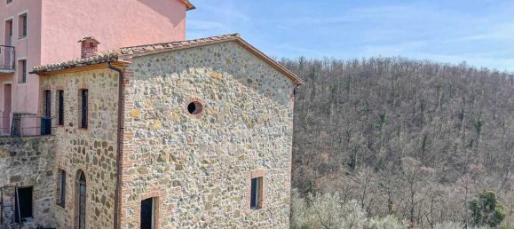 4 bedrooms Apartment in Monteleone d'Orvieto, Italy No. 296989 3
