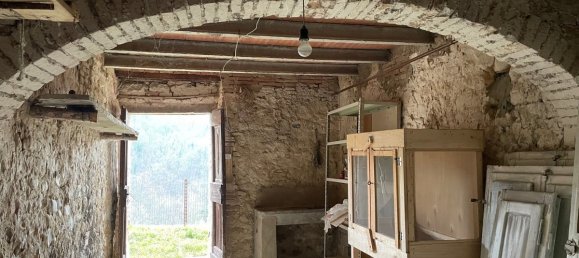 4 bedrooms Apartment in Monteleone d'Orvieto, Italy No. 296989 6