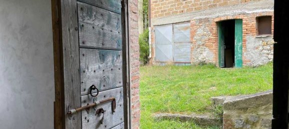 4 bedrooms Apartment in Monteleone d'Orvieto, Italy No. 296989 11