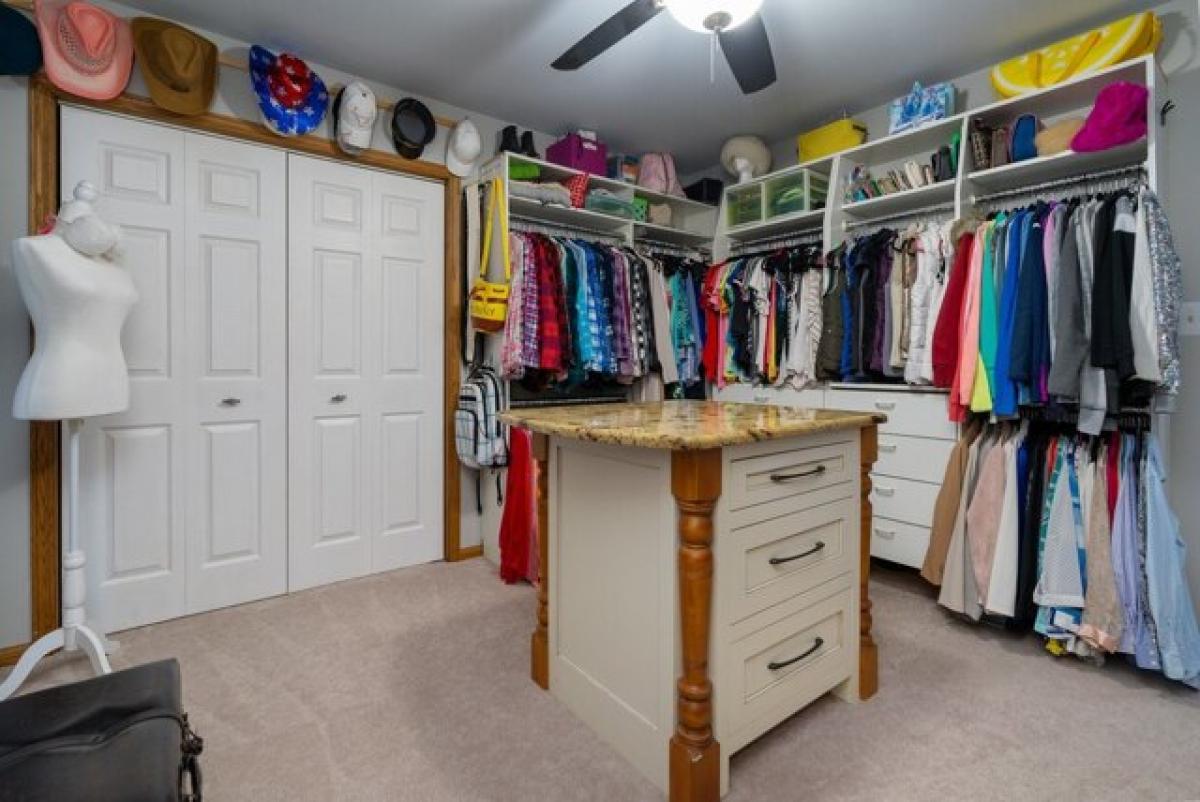 4 bedrooms House in Lockport, USA No. 438627