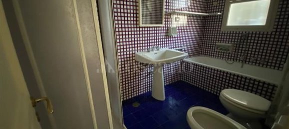 6 bedrooms Apartment in Bari, Italy No. 371543 12