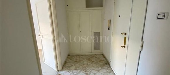 6 bedrooms Apartment in Bari, Italy No. 371543 13