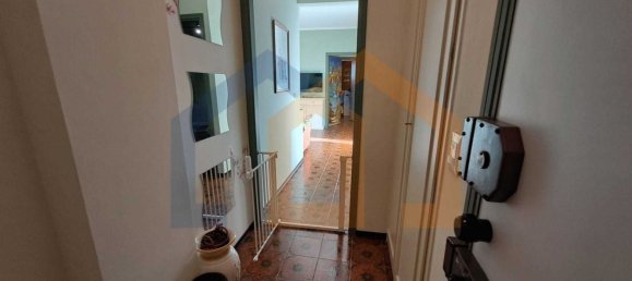 Apartamento de 5 habitaciónes en Bergeggi, Italy No. 39625 33