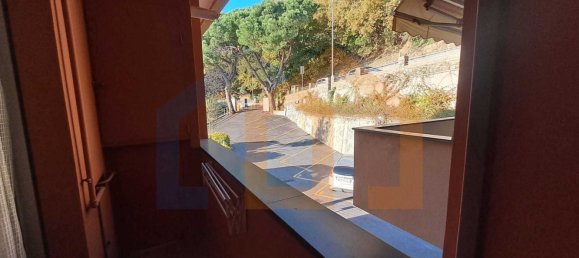 Apartamento de 5 habitaciónes en Bergeggi, Italy No. 39625 37