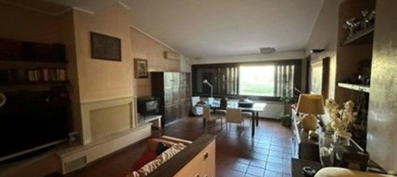 Casa de 5 divisões em Asigliano Vercellese, Italy N.º 13356 7