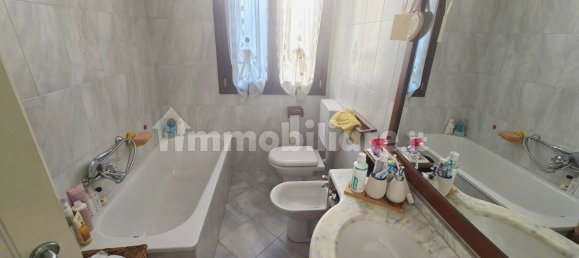 3 Schlafzimmer Haus in Maranello, Italy, Nr. 379660 6