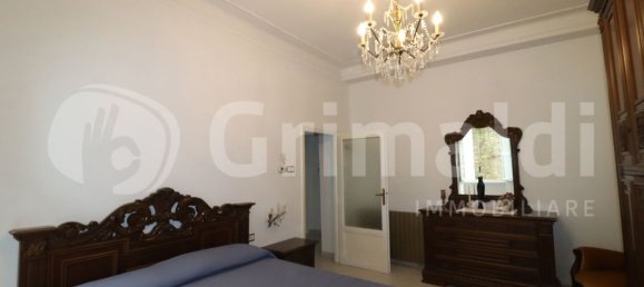 Apartamento T4 em La Spezia, Italy N.º 325402 3