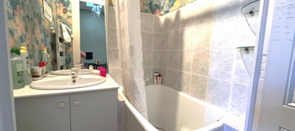 2 bedrooms House in Cognac, France No. 308843 10