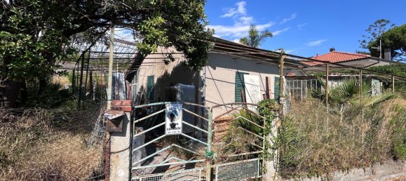 Casa de 4 habitaciónes en Bordighera, Italy No. 286607 3