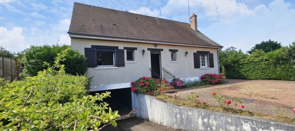 Casa de 3 dormitorios en Sully-sur-Loire, France No. 247529 4