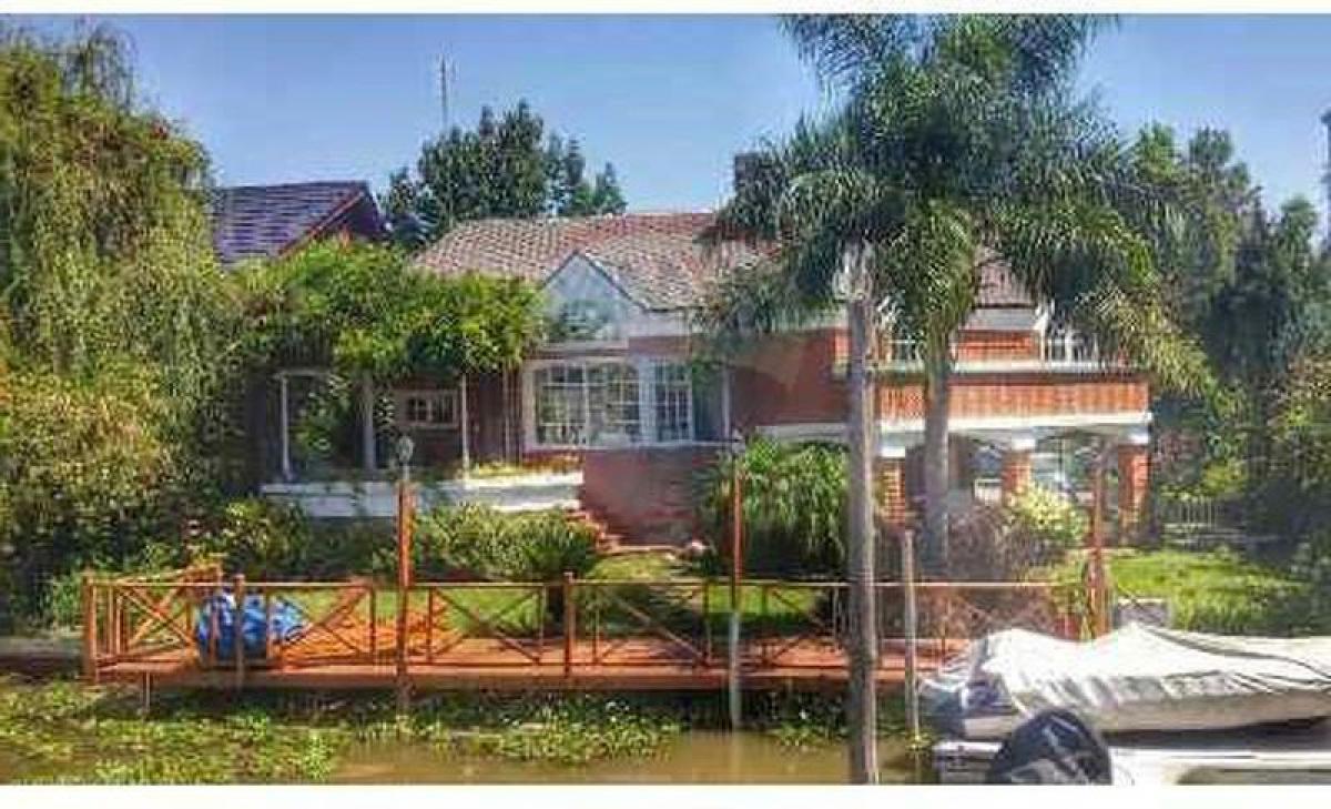 3 bedrooms House in Tigre, Argentina No. 6034