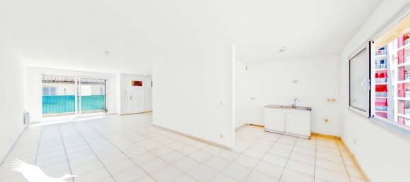 3 Schlafzimmer Doppelhaus in Marseille, France, Nr. 310781 7
