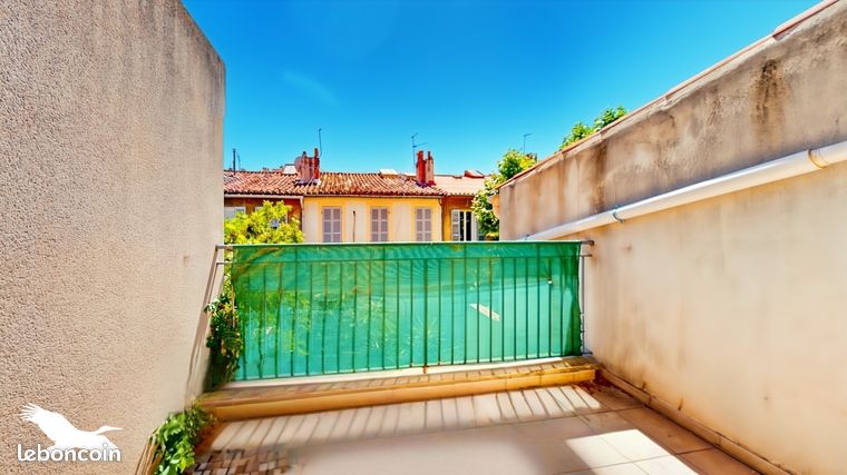 3 Schlafzimmer Doppelhaus in Marseille, France, Nr. 310781