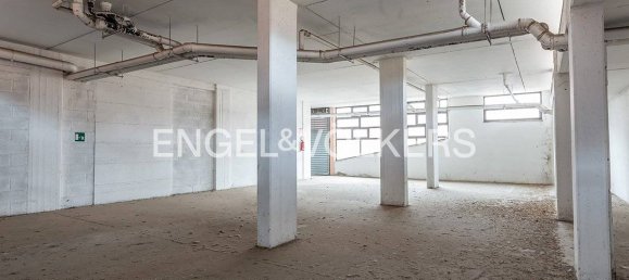 Garagem em Rome, Italy 259000 m² N.º 127154 4