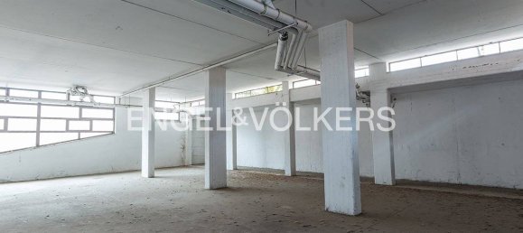 Garagem em Rome, Italy 259000 m² N.º 127154 5