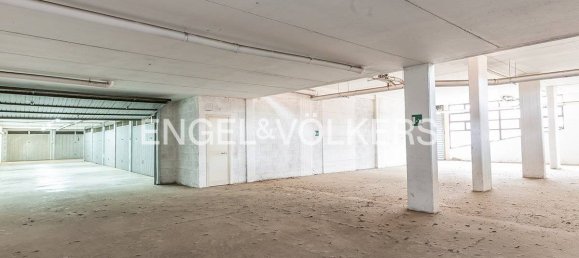 Garagem em Rome, Italy 259000 m² N.º 127154 3