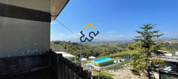 4 bedrooms House in Acquaviva Picena, Italy No. 17404 76