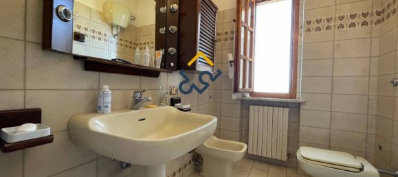 4 bedrooms House in Acquaviva Picena, Italy No. 17404 86