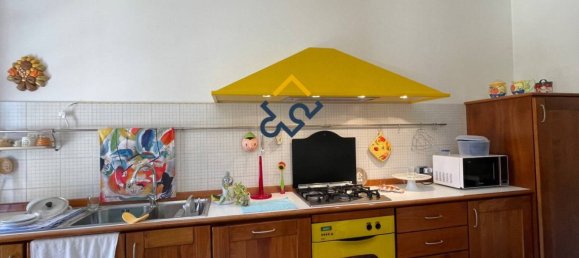 4 bedrooms House in Acquaviva Picena, Italy No. 17404 37