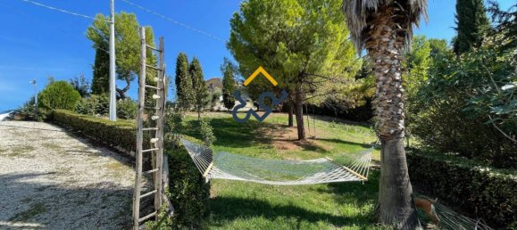 4 bedrooms House in Acquaviva Picena, Italy No. 17404 19