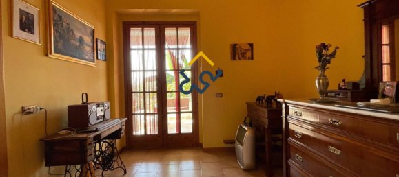 4 bedrooms House in Acquaviva Picena, Italy No. 17404 33