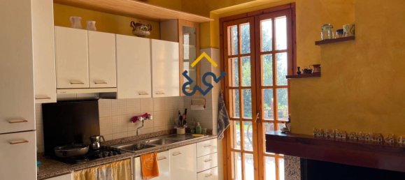 4 bedrooms House in Acquaviva Picena, Italy No. 17404 28