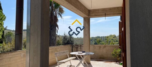 4 bedrooms House in Acquaviva Picena, Italy No. 17404 72