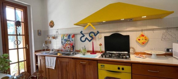 4 bedrooms House in Acquaviva Picena, Italy No. 17404 36