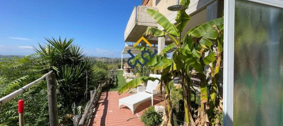 4 bedrooms House in Acquaviva Picena, Italy No. 17404 18