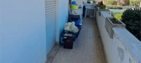 Квартира с 5 комнатами в Априлия, Италия № 181071 16