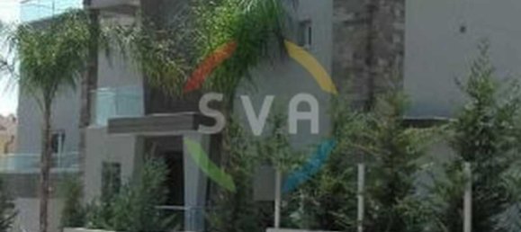 8 bedrooms Villa in Limassol, Cyprus No. 21444 2