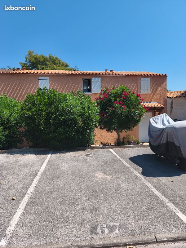 1 Schlafzimmer Villa in Sanary-sur-Mer, France, Nr. 337473
