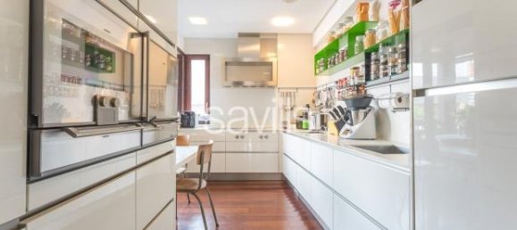 4 chambres Appartement à Barcelona, Spain No. 182348 19