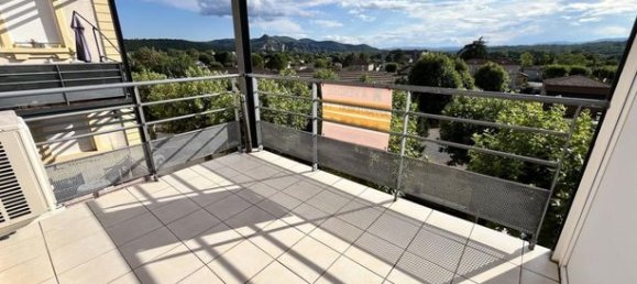 3 chambres Duplex à Ruoms, France No. 308656 4