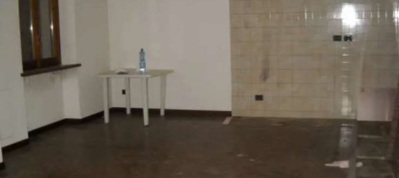 Apartamento de 4 divisões em Besana in Brianza, Italy N.º 3730 14