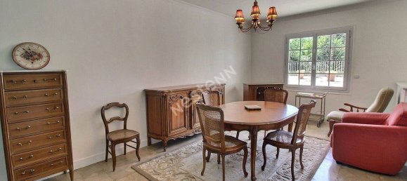 4 bedrooms House in Epernon, France No. 156525 16