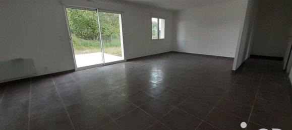 3 bedrooms House in Lion-en-Sullias, France No. 63965 10