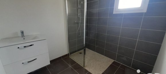 3 bedrooms House in Lion-en-Sullias, France No. 63965 13