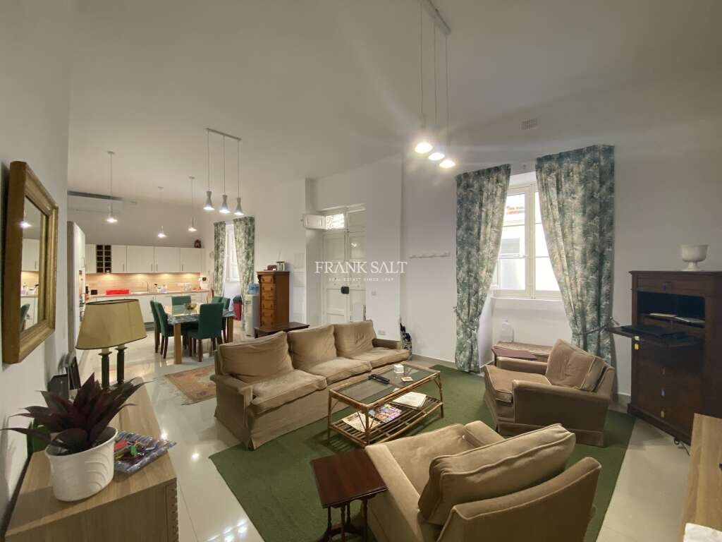 2 Schlafzimmer Maisonette-Wohnung in Sliema, Malta, Nr. 10434