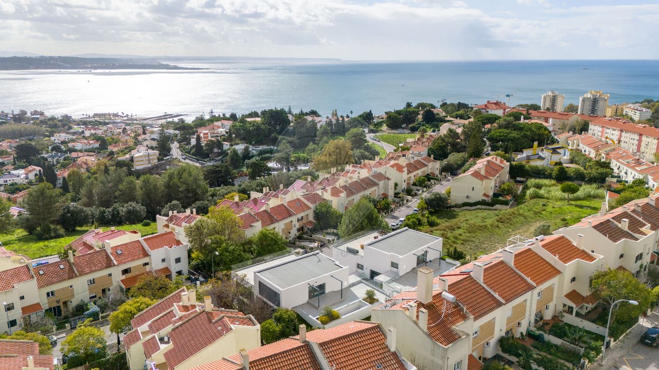 3 bedrooms House in Oeiras, Portugal No. 167254