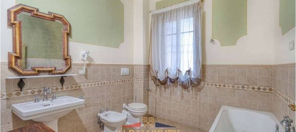 19 غرف نوم فيلا في Foiano della Chiana, Italy رقم 63198 32