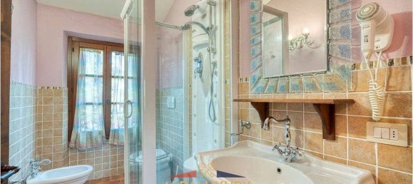 19 غرف نوم فيلا في Foiano della Chiana, Italy رقم 63198 45