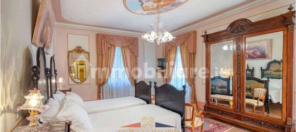 19 غرف نوم فيلا في Foiano della Chiana, Italy رقم 63198 24