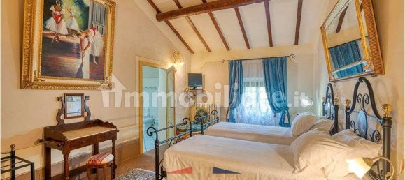 19 غرف نوم فيلا في Foiano della Chiana, Italy رقم 63198 22