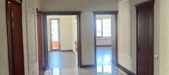 Apartamento de 3 dormitorios en Baku, Azerbaijan No. 2160 15