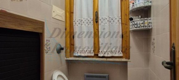 3-salle Appartement à Rosignano Marittimo, Italy No. 161824 15